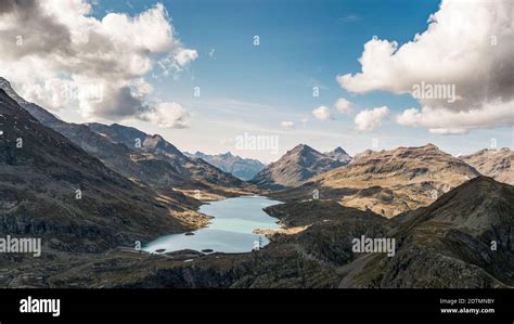Luft Lago Bianco Bernina Pass Stockfotos Und Bilder Kaufen Alamy