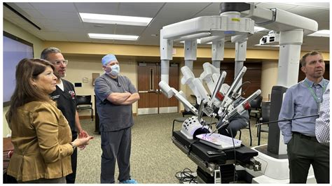 ‘Da Vinci’ Robotic Surgeon Brings Cutting-Edge Treatment To Northwest