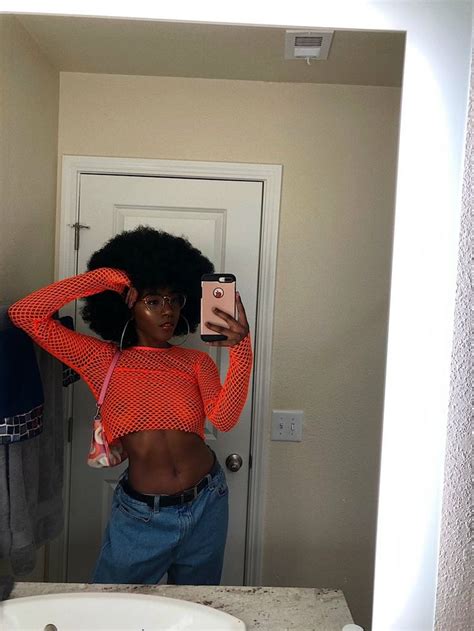 Follow Shesnuna ☘ Black Girls Selfie Mirror