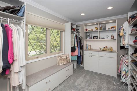 Tips For Walk In Closet Design