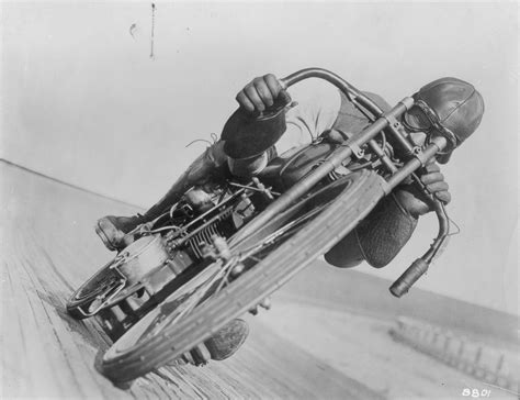 Motorcycle 74 The Early Days Board Track Racing Murderdromes