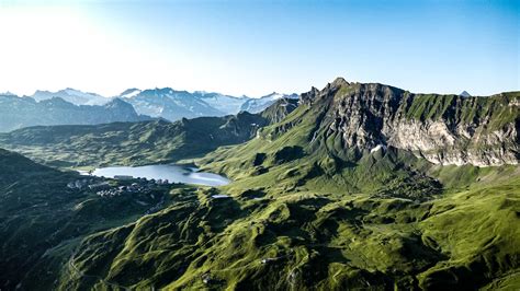 Spezielle angebote für familien, skiferien, wandern, klettern und fischen. Melchsee-Frutt - groupedia
