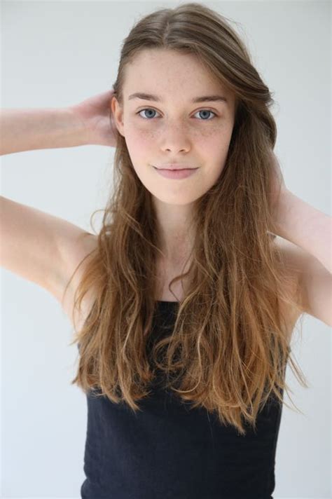 Ida Raun Le Management Brown Hair And Freckles Beautiful Little