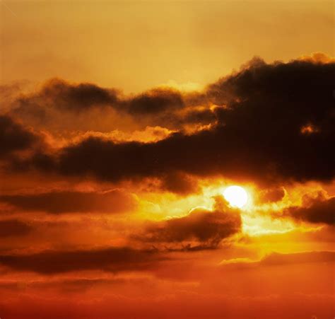 Dark Orange Clouds Over Sunset Mri Led Lighting