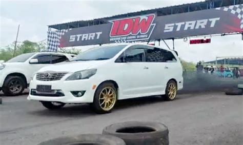 Innova 2kd Tim Pahala Motor Kendal Dominasi Juara Turbo 2wd Non Nos