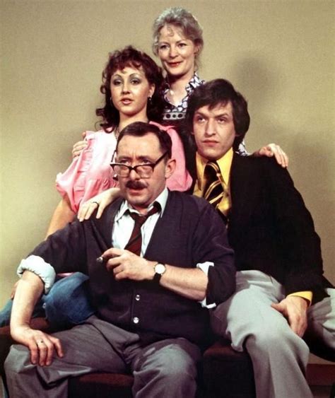 Februar 1999 in hamburg) war ein deutscher schauspieler, schauspiellehrer und fotograf, der durch die rolle als „ekel alfred tetzlaff in der fernsehserie ein herz und eine seele bekannt war. Sie liebten und sie stritten sich: Familie Tetzlaff aus ...