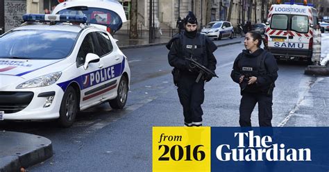 knife wielding man in fake suicide vest killed at paris police station paris the guardian