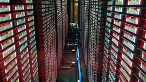 The Mesmerizing Work Of A Tape Storage Robot Youtube