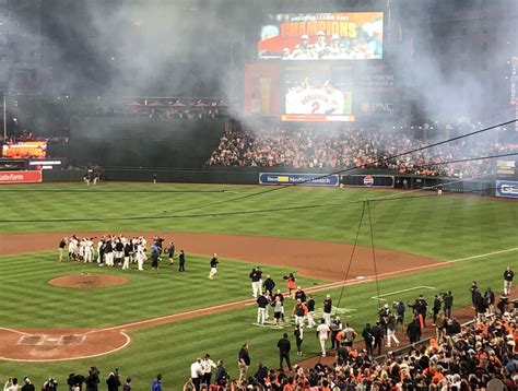 Orioles Beat Boston To Clinch No Seed Win First Al East Title