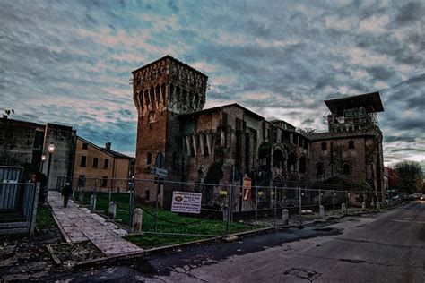 Finale Emilia due anni e mezzo dopo il terremoto