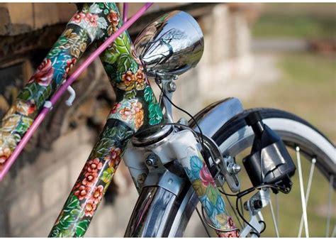 A Collection Of The Greatest Custom Painted Bikes Total Womens