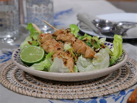 Ensalada De Pollo Con Salsa Satay Y Palta El Gourmet