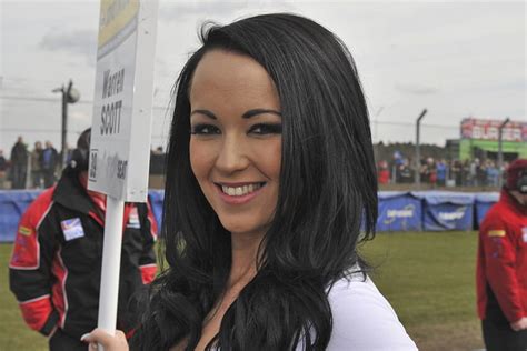 sarah widdowson widdowson face happy sarah hd wallpaper peakpx