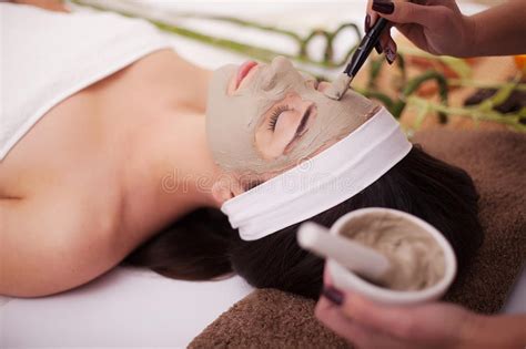 Young Beautiful And Healthy Woman In Spa Salon Traditional Oriental