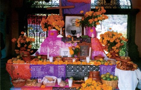 ¿cómo Hacer Tu Propia Ofrenda De Día De Muertos México Desconocido