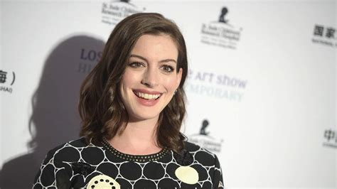 Anne Hathaway Shows Off Her Workout And Shuts Down Future Body Shamers