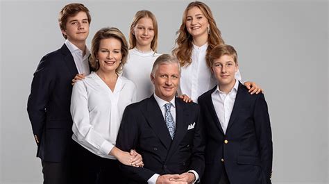 La famille royale belge dévoile sa carte de vœux RTL Info