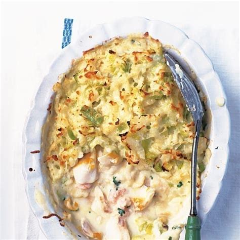 Fish Pie With Prawns And Cheesy Leek Mash Topping Recipe Recipes