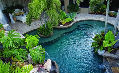 Pool Garden Design Finest Plants For Poolside Area Landscaping Your