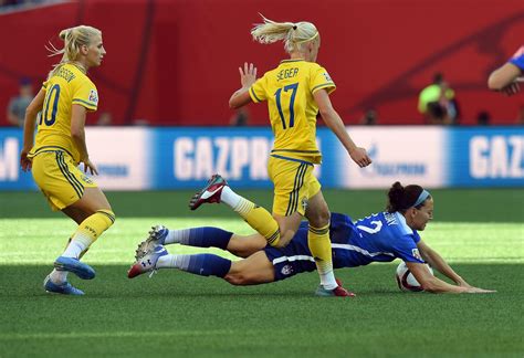 United States Sweden Play To Scoreless Draw Equalizer Soccer