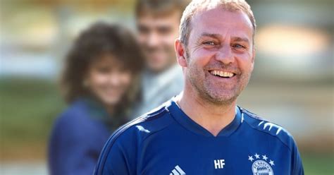 Hansi flick mit seiner ehefrau silke zieht es hansi flick zurück zum dfb? Hansi Flick: Ehefrau Silke ist seine große Liebe: "Ich ...