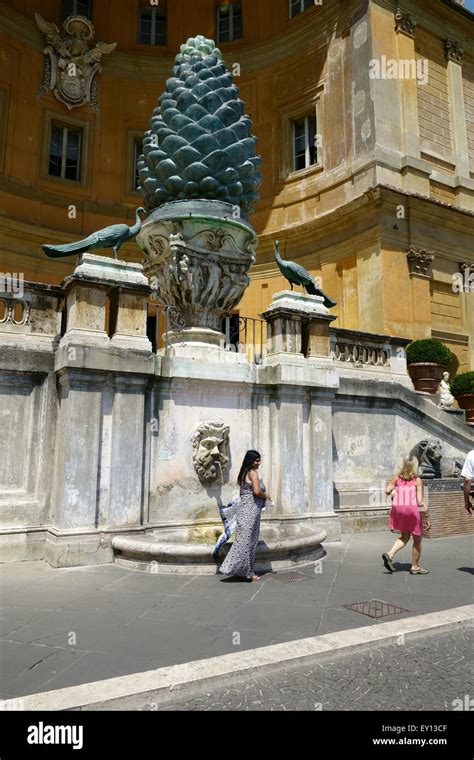 The Pine Cone Statue In The Vatican City Rome Italy Stock Photo Alamy