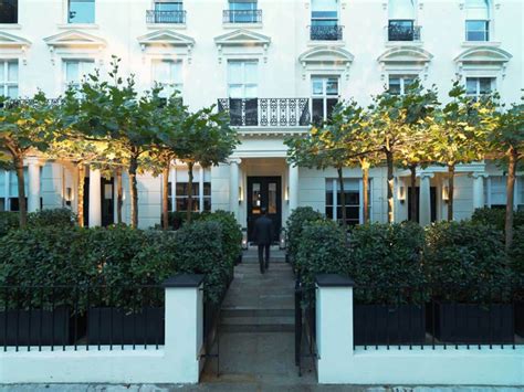 8 Stylish London Hotels That Cost Less Than £150 Per Night