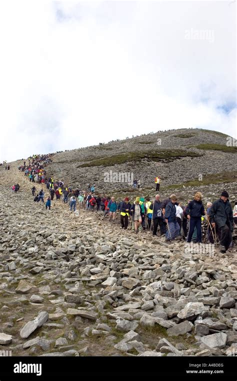 Pilgrims At Croagh Patrick County Mayo Ireland Stock Photo Alamy