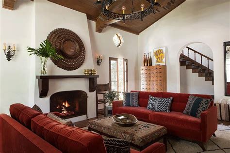 Spanish Colonial Revival Residence In 2020 Spanish Living Room