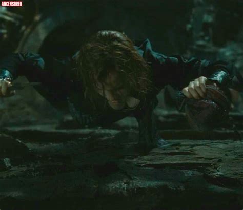 Nackte Emma Watson In Harry Potter And The Deathly Hallows Part 2
