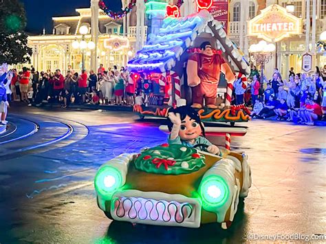 Full List Of 2023 Dates For Mickeys Very Merry Christmas Party In Disney World The Disney