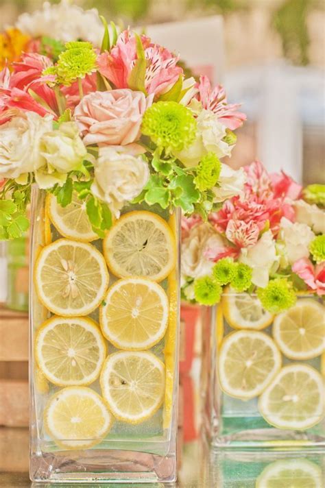 海外で人気＊果物やお野菜を使った「ファーマーズブーケ」がおしゃれすぎ♡にて紹介している画像 | Wedding shower brunch