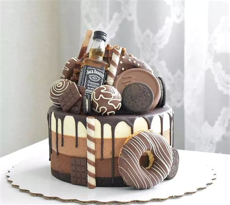 Especially Beautiful Cream Cake Chocolate Birthday Cake For Men Cake