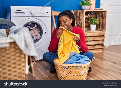 Smelling Laundry Images Stock Photos Vectors Shutterstock