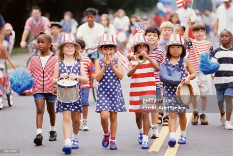 Children Marching In 4th Of July Parade High Res Stock Photo Getty Images