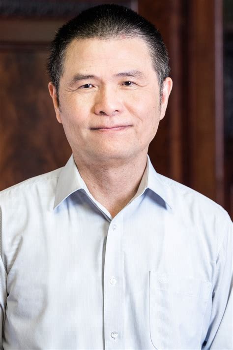 Chi Wang Shu Applied Mathematics