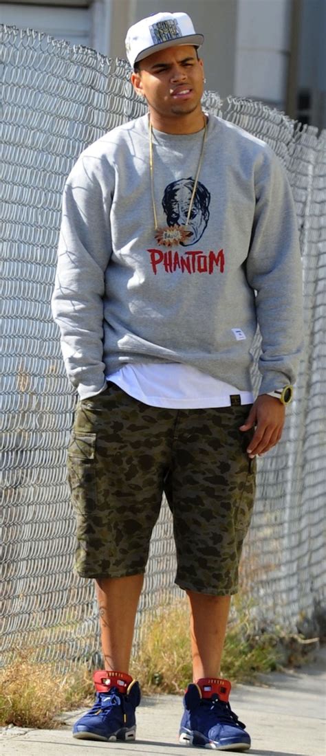 CBreezyBlog: Chris Brown in Supreme Sweater, Bape Ursus ...
