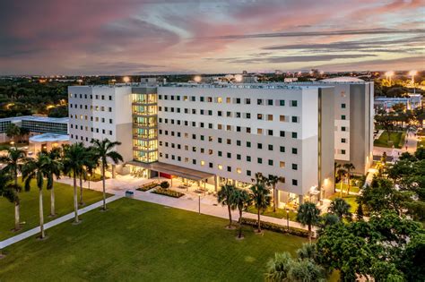 Florida Atlantic University Boca Campus Student Housing Weitz
