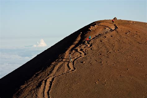 Best Time For Hiking Mauna Kea In Hawaii 2024 Best Season Roveme