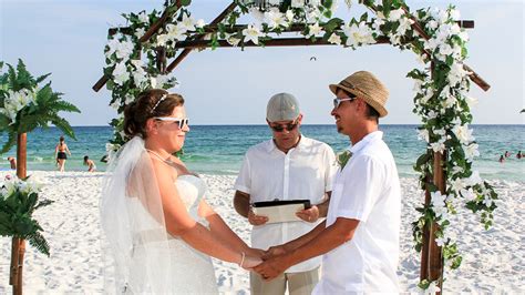 Specializing in dream beach weddings and packages in panama city, florida and destin that include setup, minister or officiant and we are a beach wedding company that will travel to your beachside location in any of the areas listed above to perform your marriage ceremony on the beach. The Best Destin Beach Wedding Package - Destin Fl Beach ...