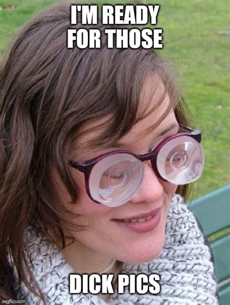 Pin By Laurie Bates On Giggles In Glasses Meme Funny Glasses