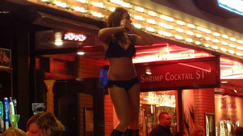Hot Girl Dancing Las Vegas Freemont Street YouTube