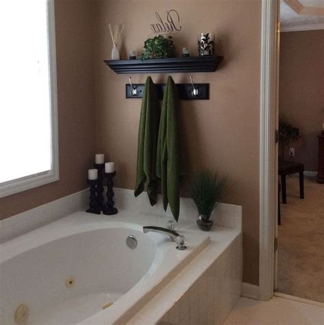 Bathroom decorating ideas that will fit your budget! 43 inexpensive Bathroom Garden Tub Decorating Ideas ...