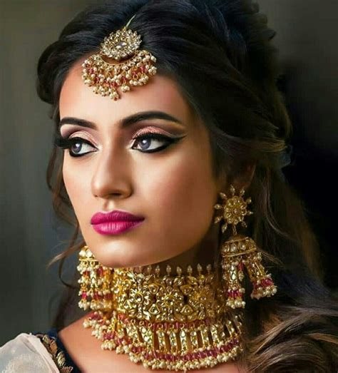 Pin By Urmilaa Jasawat On Ajewellery Asian Bridal Makeup Best Bridal Makeup Indian Bridal Makeup