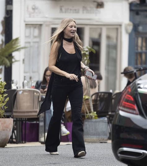 Kate Moss Out For Lunch With Friends In London 09152020 Сelebs Of