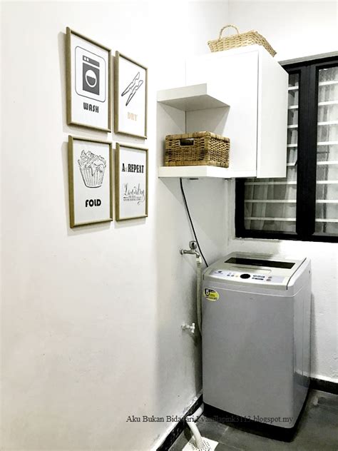 Bagi rumah kedai, penutup panel standard yang diluluskan sahaja yang akan digunakan. aku bukan bidadari: SUSUN ATUR : Kemas almari DOBI