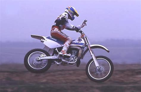 Wenn bei uns im januar kein mensch ans motorradfahren denkt, glühen in kalifornien die motoren. "Kenny Roberts Ranch" ein Bericht von Winni Scheibe