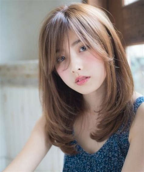 Japanese Hairstyle Female Wavy Haircut