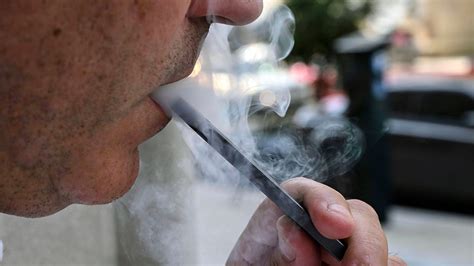 ‘noxious Chemical Fumes Study Links Toxic Fumes To Vaping Related