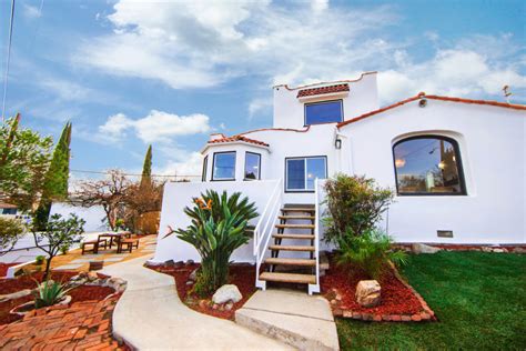 The Mediterranean Style House Blending Italian And Spanish